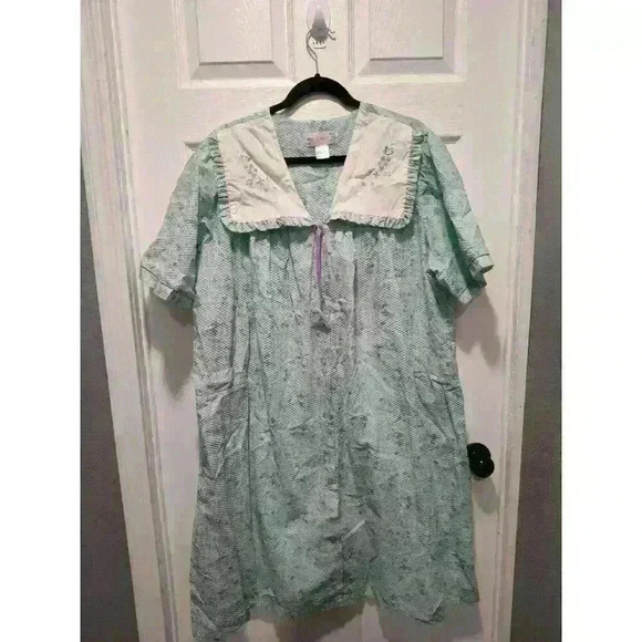 Moon Dance Blue Floral Roses Pearl Snaps Granny Core Housecoat House Dress Sz 1X - Picture 9 of 9